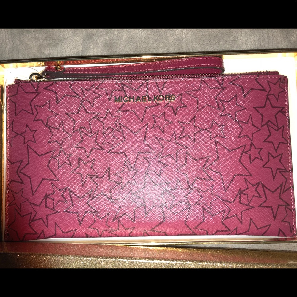 Michael Kors Clutch